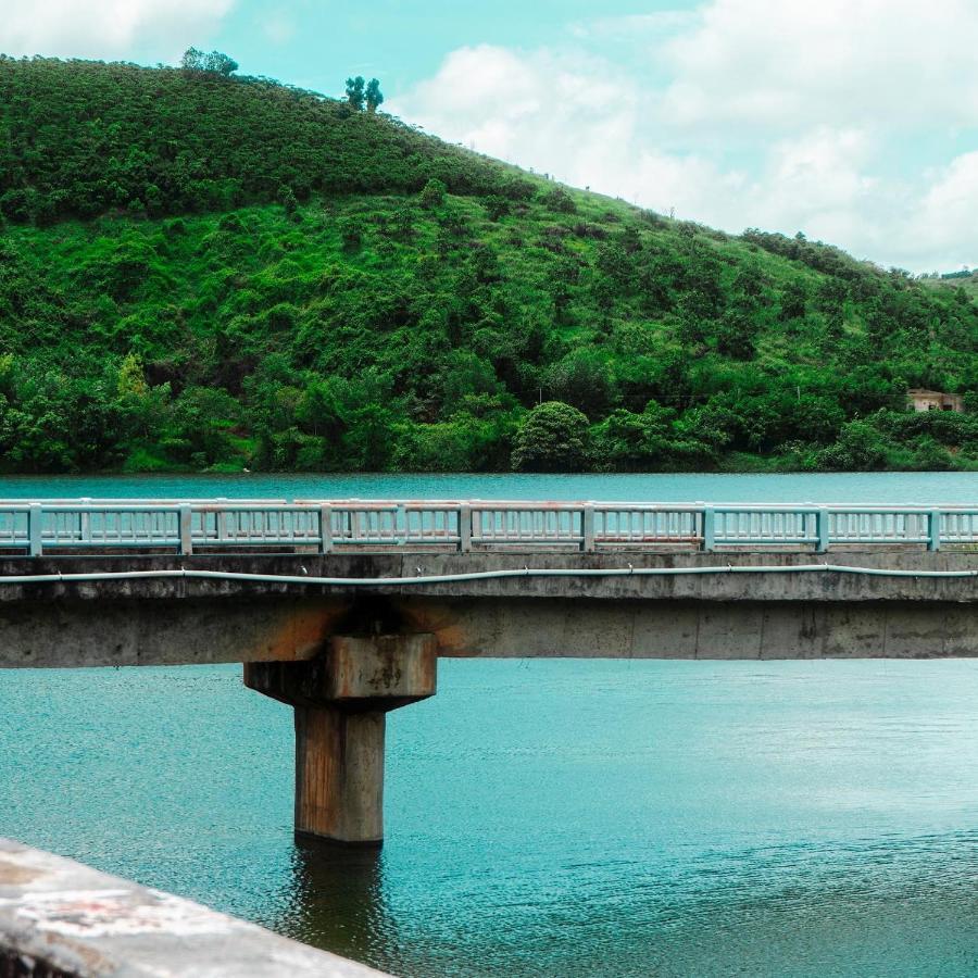 Nha Bao La - Ho Dak Long Thuong Bao Loc Exterior foto